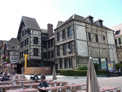 Troyes house